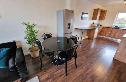 Chorlton-on-Medlock Wohnung | Lovely 3 Bed Close to Centre by City SuperHost