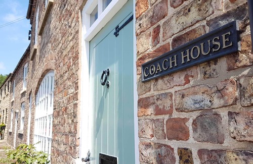 Thornton Dale Hütte | Atemberaubende 3 Schlafzimmer Cottage & Garden in Thornton. Familien- und fahrradfreundlich. W-lan.