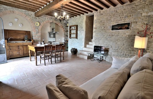Vicchio Wohnung | Lovely and quaint apartment in Tuscany villa!