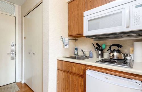 Williamsburg Eigentumswohnung | ☀ Lovely Beachside Studio @ The Shores Watersports, Beach, Park+