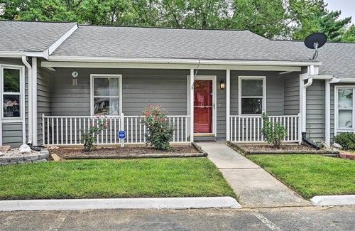 High Point Haus | Lovely High Point Abode ~ 2 Mi to University!