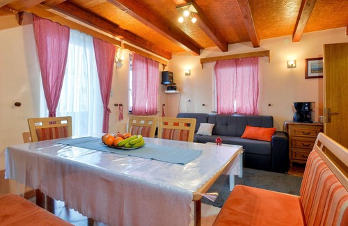 Novi Marof Haus | Schönes Haus in Novi Marof mit Sauna