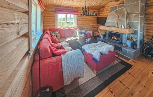 Vestre Slidre Haus | Lovely Home In Røn With House A Mountain View