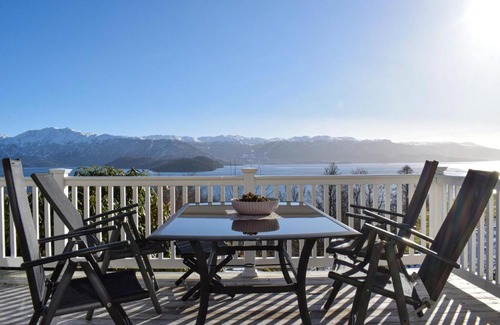 Kvinnherad Haus | Lovely Home In Utåker With Wifi