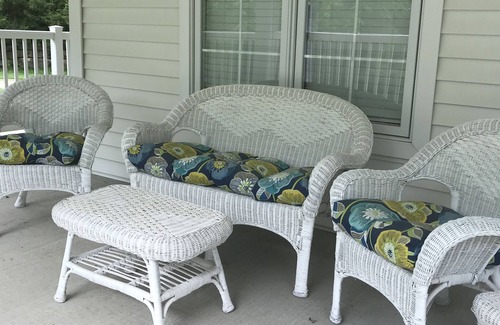 Jackson County Haus | Lovely home, peaceful country setting. Short drive to all KC area offers