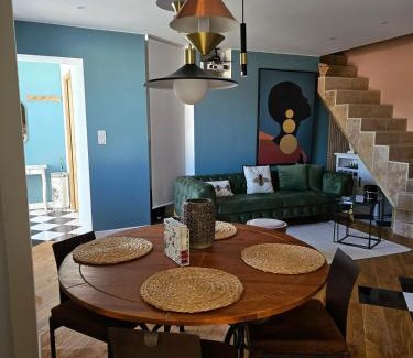 Besancon Haus | Lovely House