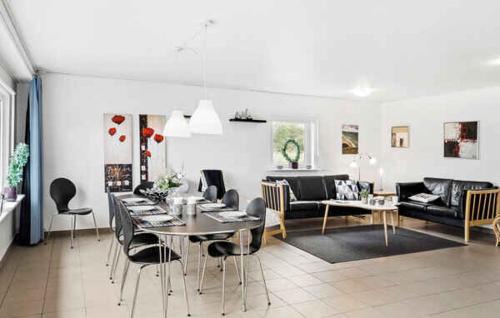Øsløs Haus | Lovely House With A View Of The Limfjord