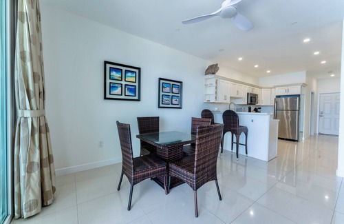 Bodden Town Eigentumswohnung | Lovely Ocean Front Sea Palm Villa #5