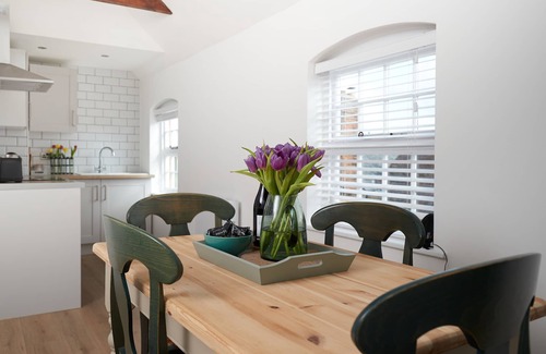 Kemerton Hütte | Lovely Quiet Cottage in Kemerton!