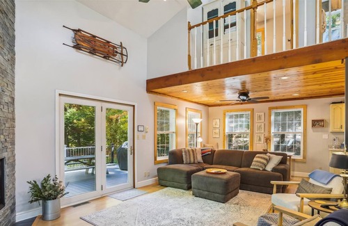 Timberline Haus | Lovely Streamside Home bietet einfachen Zugang zu allen Dingen Canaan Valley!