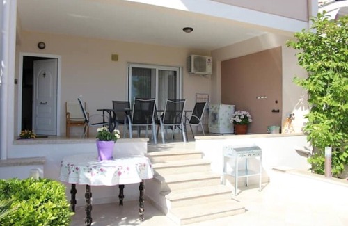 Kavala Wohnung | Lovely studio with beautiful garden