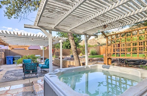 Toquerville Haus | Lovely Toquerville Home w/ Private Hot Tub!