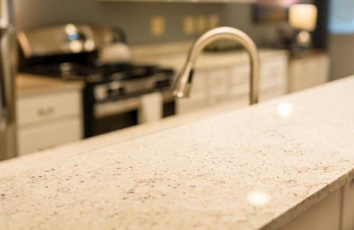 Conneaut Lakeshore Bed & Breakfast | Lovely, Two Bedroom Apartment with tons of space