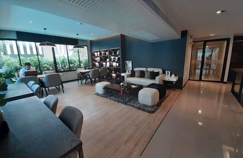 Chom Phon Wohnung | Low rise condominium-7 mins to Morchit BTS /Jatujak MRT & Jatujak Weekend Market