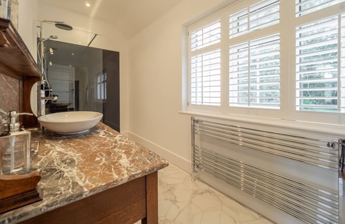 West Runton Haus | A fabulous mix of period, retro and contemporary makes this stylish house stand out from the norm. T