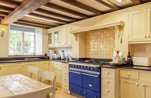 Beaminster Hütte | Lower Barrowfield Farm