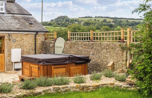 Beaminster Hütte | Lower Barrowfield Farm