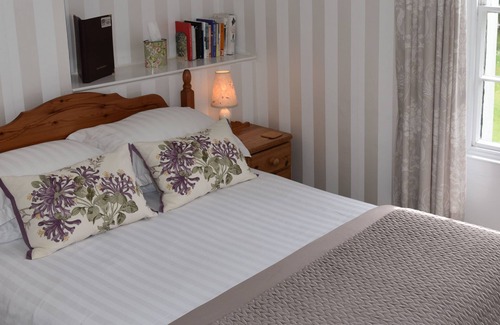 Blandford Saint Mary Bed & Breakfast | Lower Bryanston Farm