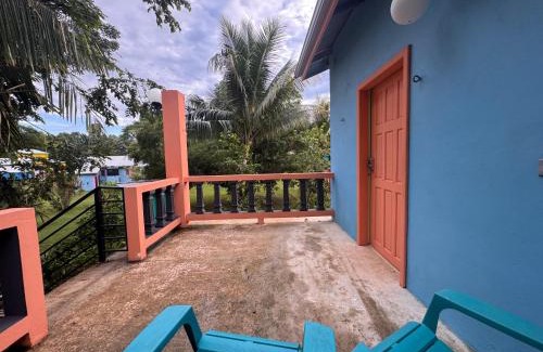 Unitedville Kabine | Lower Dover Jungle Lodge & Maya Ruins