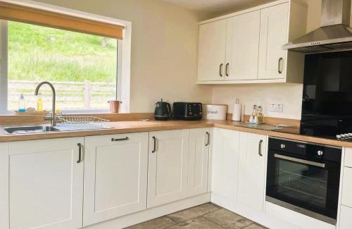 Llanddewi Ystradenny Haus | Lower Pentre