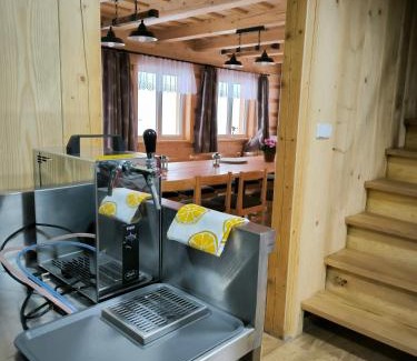 Velka Upa Skihütte | Luční chalupa