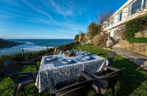 Alfoz de Lloredo Haus | Luaña Beach House