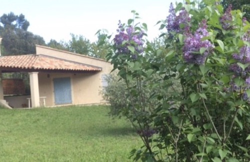 Menerbes Haus | Luberon - Vue Exceptionnelle - Location de Maisonnette 4 Personnes