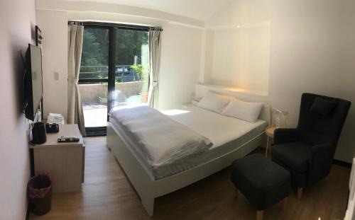 Ruifang Bed & Breakfast | Lucky House B&B