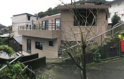 Ruifang Bed & Breakfast | Lucky House B&B