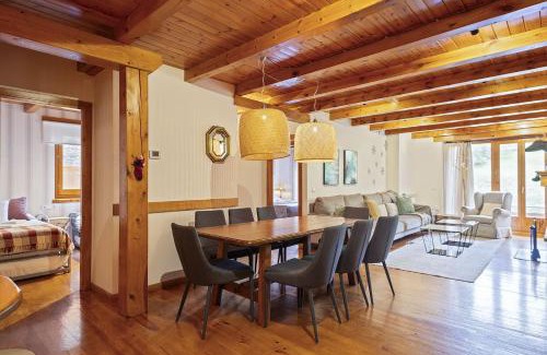 Salardu Wohnung | Luderna - Apartamento con terraza Molières