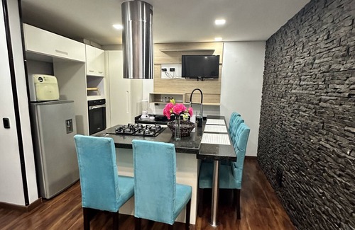 Quinta Paredes Wohnung | Lujoso , Apartamento Duplex a Pocos Metros de la Embajada Americana y Corferias
