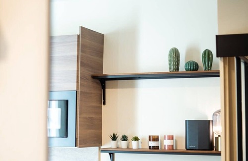 17th Arrondissement Wohnung | Lumineux et Neuf. Appartement Pour 2 Personnes Opéra/montmatre
