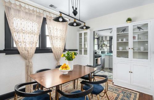 Inman Park Haus | Lush Lodge