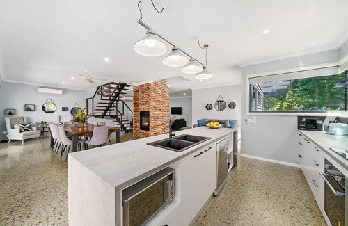 Whitfield Haus | Lusso