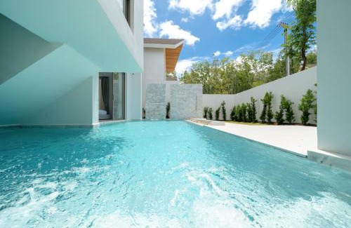 Si Sunthon Villa | Lux Pride 2 - Luxury Pool Villas Near Laguna