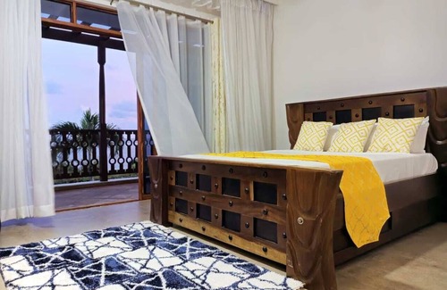 Mtwapa Haus | Lux Suites Sultan Palace Town Houses