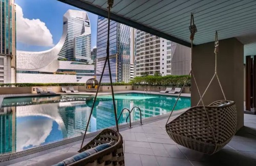 Chidlom Eigentumswohnung | Luxe 2 BR Appt/ - Monthly