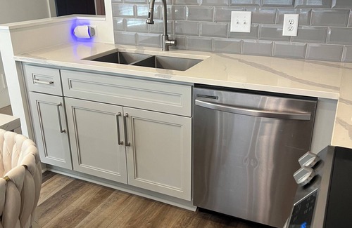 Edgewood Haus | Luxe 5-Level Townhouse with CITY VIEW