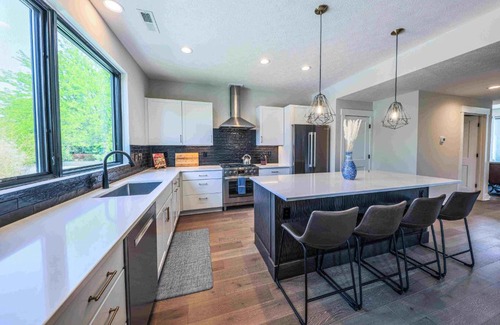 Merion Village Haus | Luxe at German Village