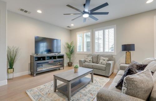 Roseville Haus | Luxe Roseville Home with Pool and Hot Tub!