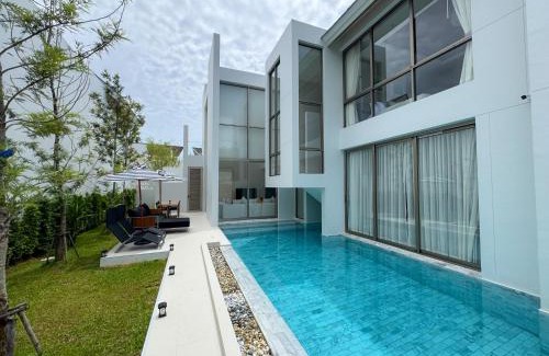 Si Sunthon Villa | Luxpride 3BR near laguna friendly villa with Garden&pool