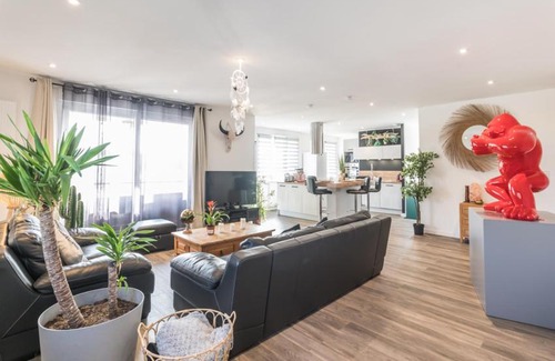 Viriat Wohnung | - LUXUEUX CASA SELVA - Parking Gratuit - Spacieux - balcon - Wifi