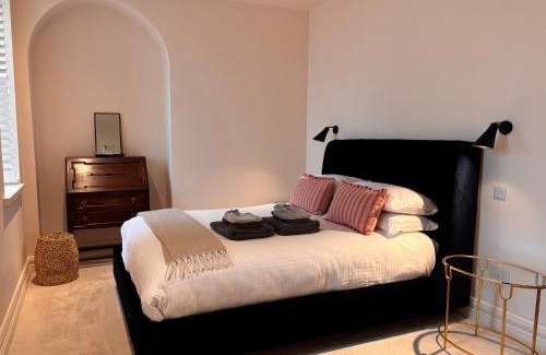 Monkstown Wohnung | Luxurious 2 bedroom apartment with sea view in Monkstown