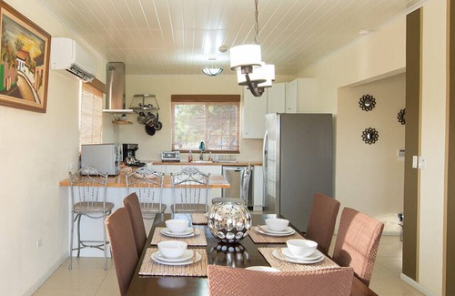 Savaneta Haus | ★ Luxuriöser 3 BR Hidden Gem ★