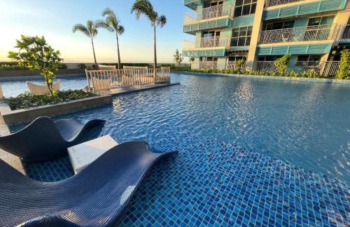 Tambo Wohnung | Luxurious 3BR in Manila Bay across Okada II 12pax