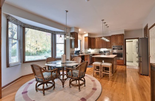 Loveland Haus | Luxurious 4BR Dream Home in the Heart of Loveland!