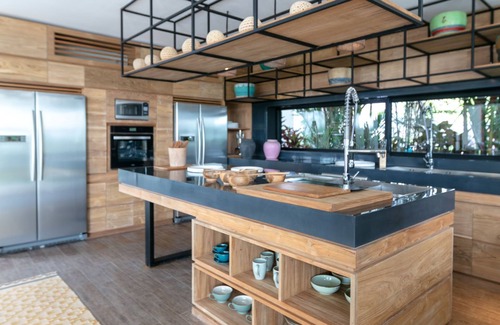 Abiansemal Villa | Luxuriöser Designer privater Hafen in Canggu