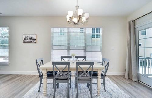 Buckroe Beach Haus | Luxurious Alberta Beach House w/Historical Detail