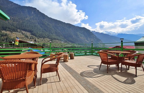 New Manali Hotel | Luxurious Hotel in the heart of Manali city