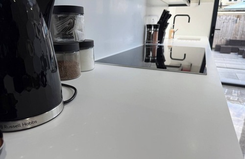 Cathays Haus | Luxurious Modern House With Garden Close To City Centre